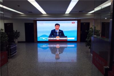 室內P2.5高清LED顯示屏（安裝地點：人民法院出版社）