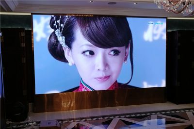 北京牛欄山二鍋頭專(zhuān)賣(mài)店室內(nèi)P1.66超清小間距LED顯示屏項(xiàng)目（安裝地點(diǎn)：國(guó)際財(cái)經(jīng)中心2樓牛欄山專(zhuān)賣(mài)）